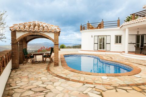 Villa i Velez Malaga, Malaga, Velez Malaga - € 699.000 | Ref: 134618 - foto 41